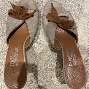 Ferragamo Small heel shoes